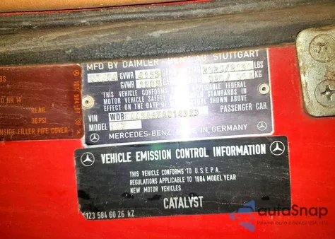 1984 Mercedes-Benz 380 Sl z USA, uszkodzony, nr VIN WDBBA45A6EA014323